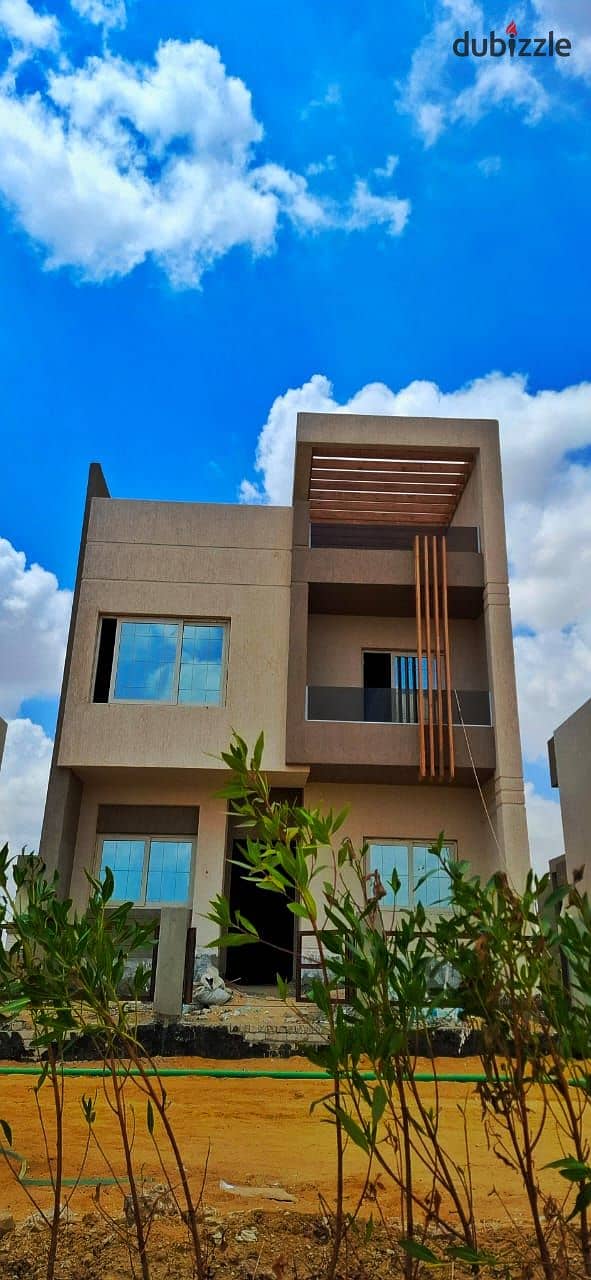 5 Bedrooms 311 sq.M Twinhouse for sale 15,202,000 EGP in Montania Compound, Sheikh Zayed