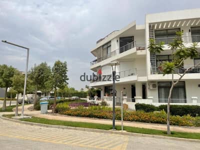 Apartment for sale at a special price in Taj City Compound