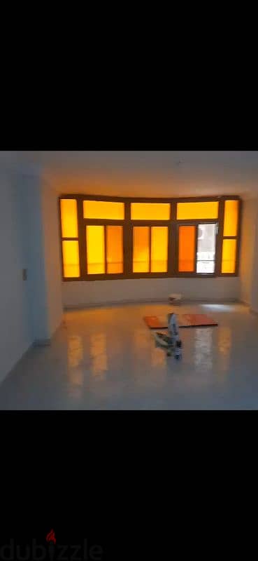 شقة بالطوابق خطوات من شارع كعبيش دور اول