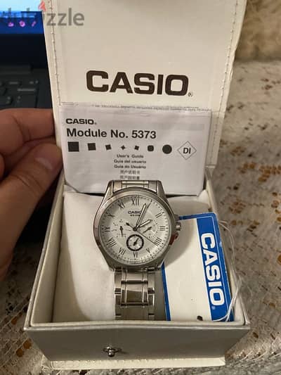 ساعة casio original ابيض