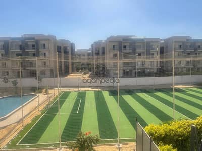 فيو دايركت علي النادي شقة مميزة  للبيع في جاليريا مون فالي - القاهرة الجديدة - التجمع الخامس -  استلام فوري