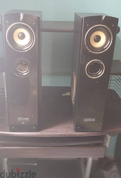 سماعتين صب   1500 وات استعمال خفيف جدا ماركة Hummer