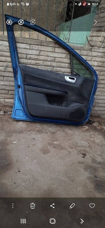 باب بيجو 307 1
