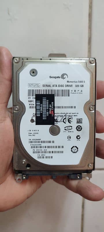 هارد لاب توب 350 جيجا كالجديد وعدد 2 رام واحده 1 جيجا وواحد 2 جيجا