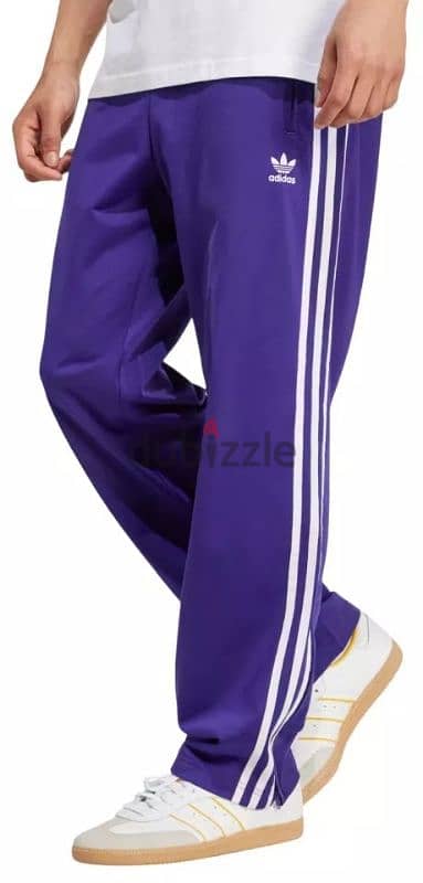 Adidas  pants size 40 1