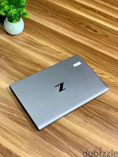 Hp zbook Fury 15 G7 Ci9 NVIDIA RTX 4000 8GB لابتوب