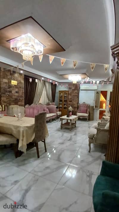 170 sqm ultra super lux apartment third floor corner on Sisi Main Street