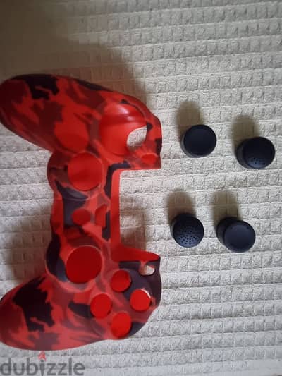 cover controller ps4  عدد ٢ كفر واقي حماية دراع بلايستيشن