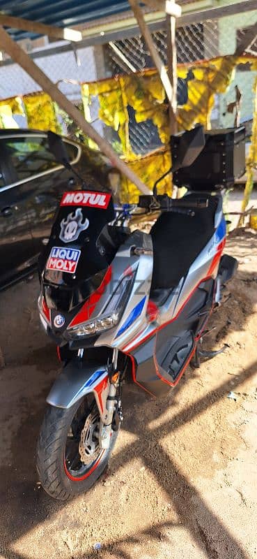 سكوتر هوجين adv 200 cc موديل 2025 كسر زيرو جواب