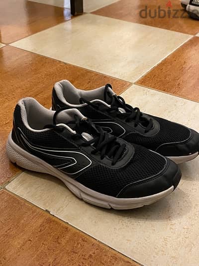 Decathlon Running Shoes – Size 41 | Like New