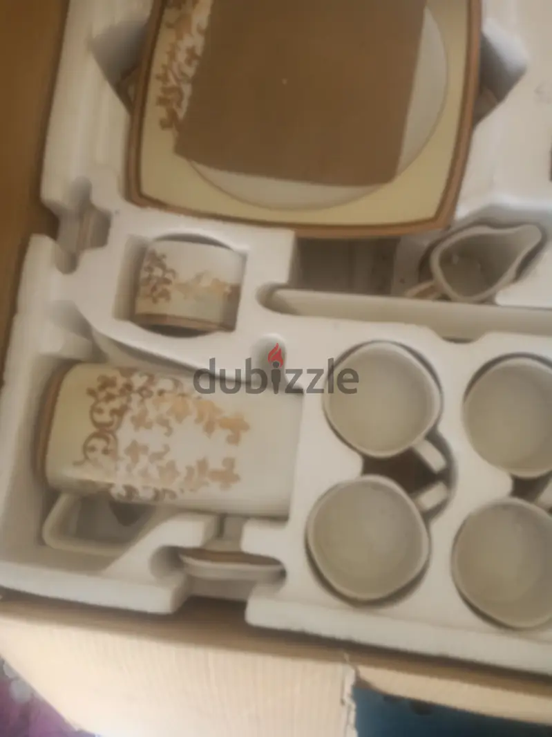 طقم سفره ١٣١ قطعه65054070569602124