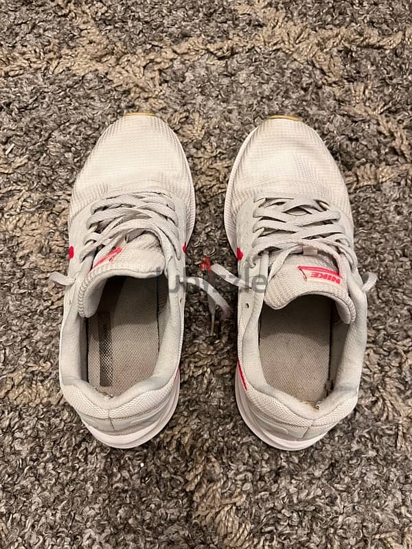 Nike running shoes 4
