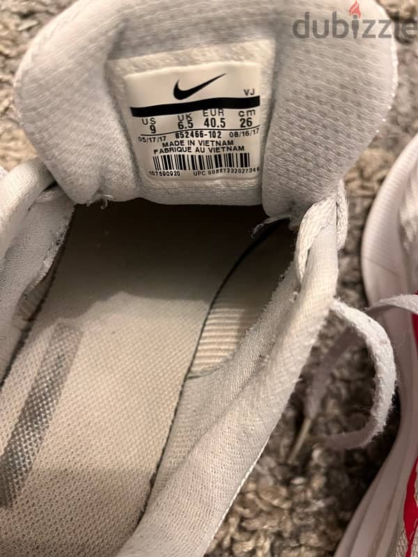 Nike running shoes 6