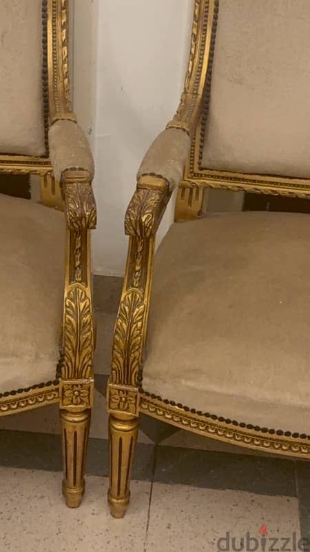 Armed chairs 1
