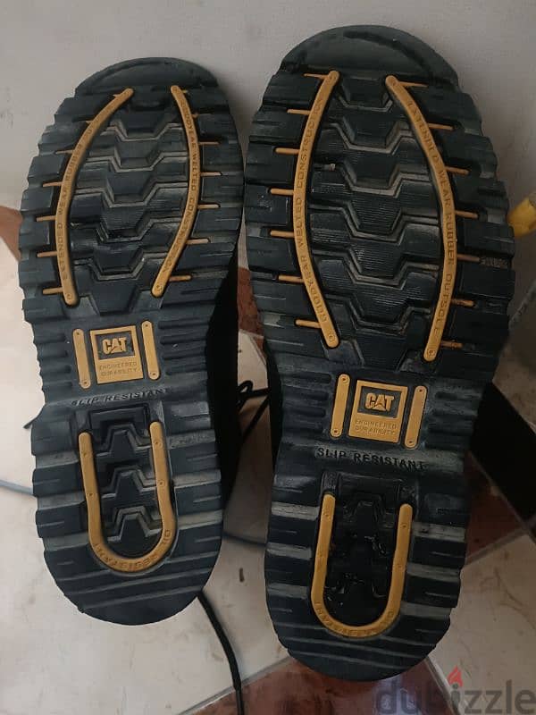 caterpillar shoes 4