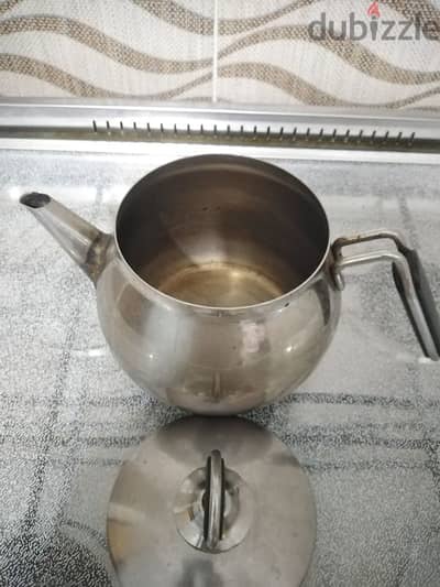براد استالس تقيل وكبير
