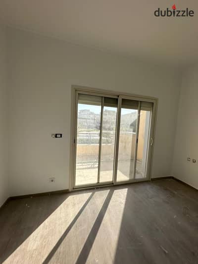 Villa for Sale in Uptown Cairo Compound – Prime Location & Stunning View!