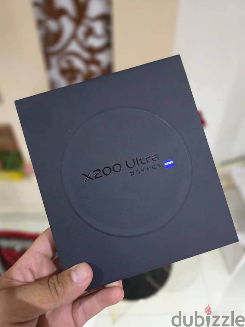 Vivo X200 Ultra 1