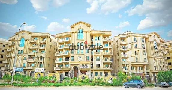 ادفع مقدم 700 الف و قسط على 100 شهر شقة 180 م ب 6 اكتوبر بجوار مول العرب تاني نمرة من وصلة دهشور