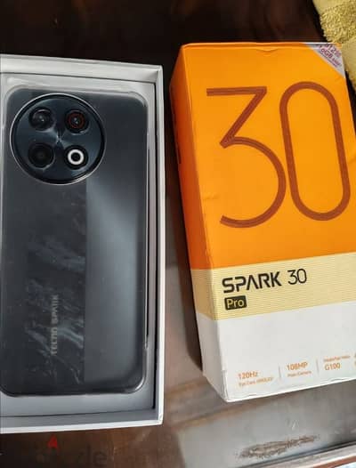 تيلفون Tecno Spark 30 pro 5G ( مساحه 512 رام 12 ) كسر الزيرو