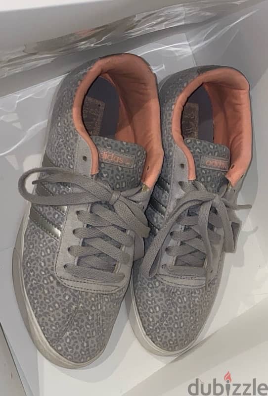Adidas shoes size 38 1