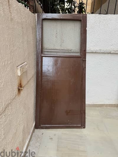 باب للبيع
