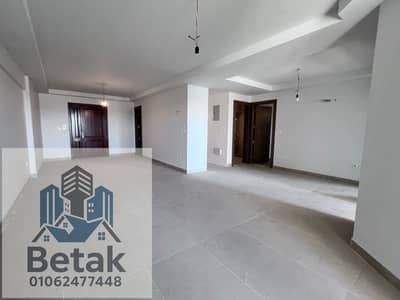 Apartment for rent 160m with garage Sky Line Al-Oruba compound open view ultra super lux Smouha
