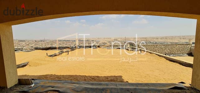 Spacious 560m Villa for sale in Stone Park New Cairo! Ready to move with wide view! 4 Floors