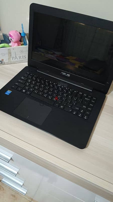 laptop Asus 500 giga 2