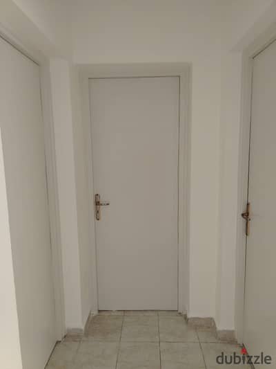 Cheapest apartment for investment in Al Rehab and for sale, 250 m² apartment in phase five, prime location, wide garden view at a bargain price for quick sale.