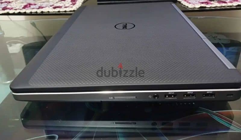 Dell Precision 7520 2