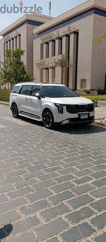 ايجار سياره رجال الأعمال والسفر