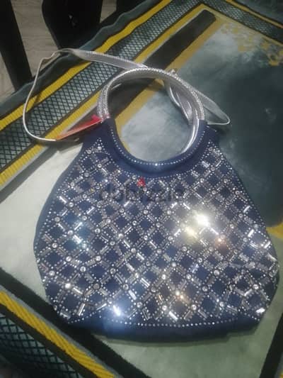 حقيبه يد جديد واستعمال