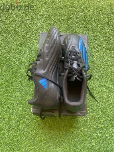 ADIDAS FOOTBALL SHOES ORIGINAL