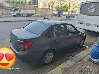 لادا جرانتا 2015