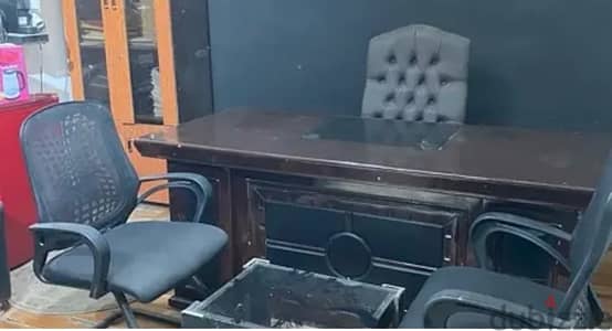 ‎طقم حجرة مكتب مدير فخم وكبير بالكرسى الجلد وكراسى استقبال عالى الجودة