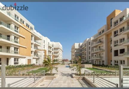 للبيع شقه استلام فورى فى كمبوند ماونتن فيو اى سيتى اكتوبر موقع مميز Mountain View I city October - Club Park