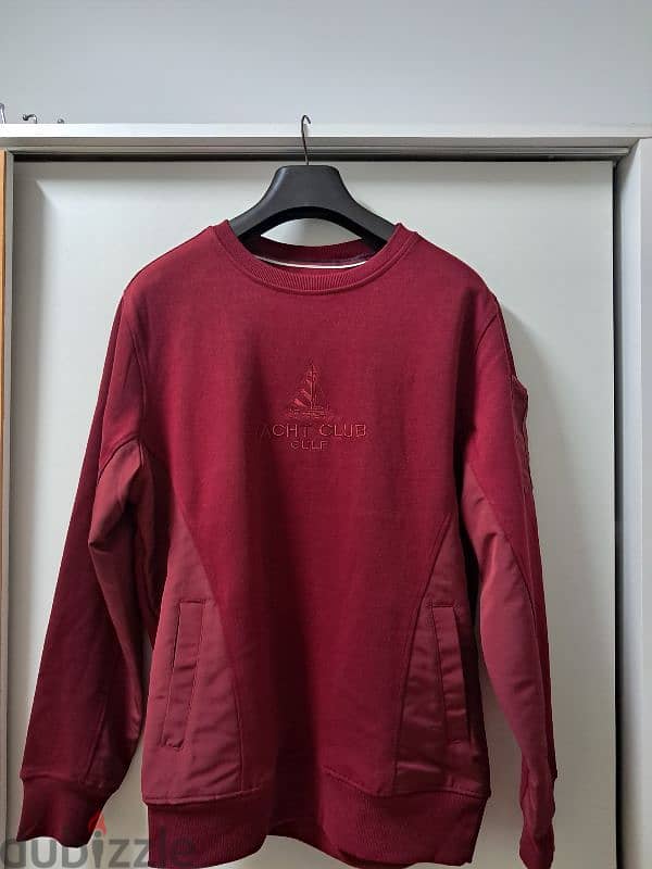MEN RED CREWNECK 1