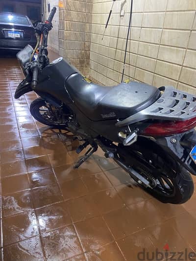 beneli vlx 200cc