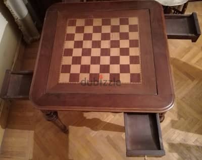 chess antique table
