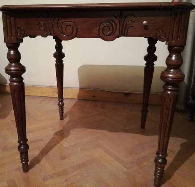 chess antique table 1
