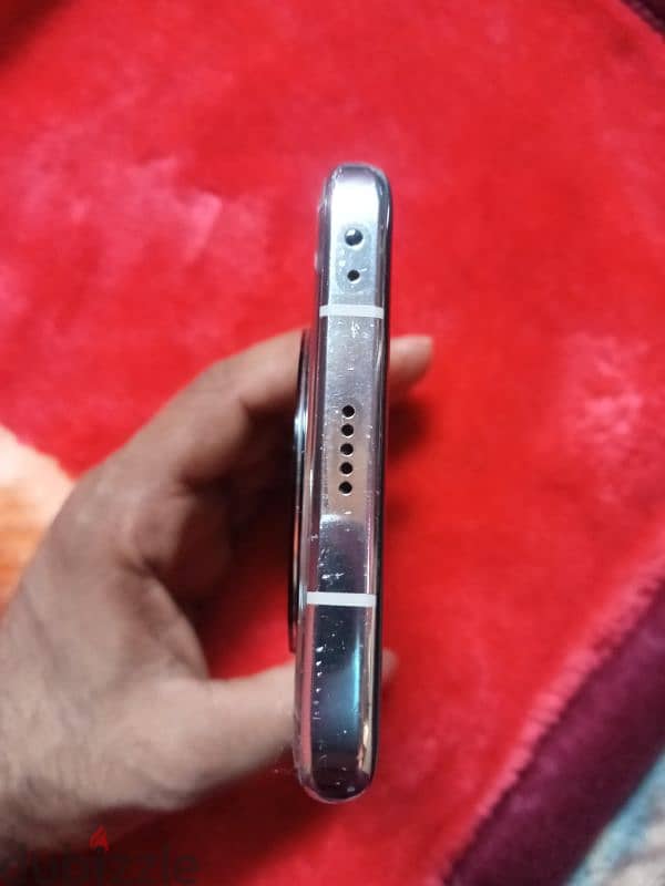 honar magic 4 pro 256/8 2