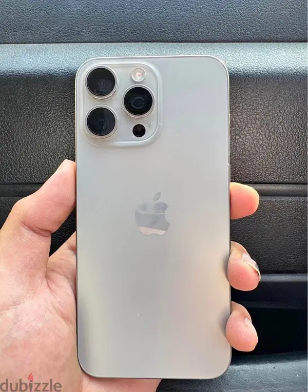 iPhone 15 Pro Max