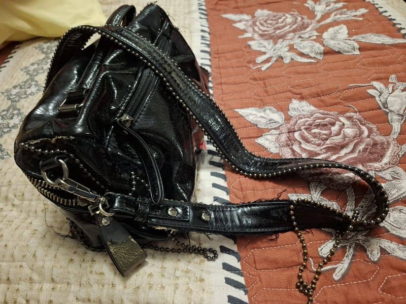 Beige leather bag 1