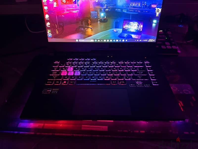 asus ROG Strix G513RM 1