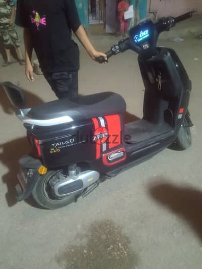 سكوتر كهربائي
