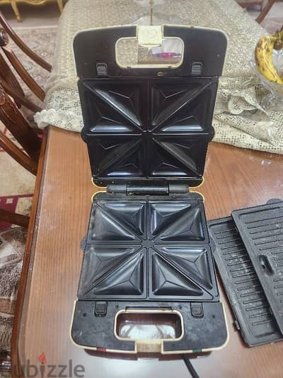 Kenwood SM740 Toaster / Sandwich Maker – Used