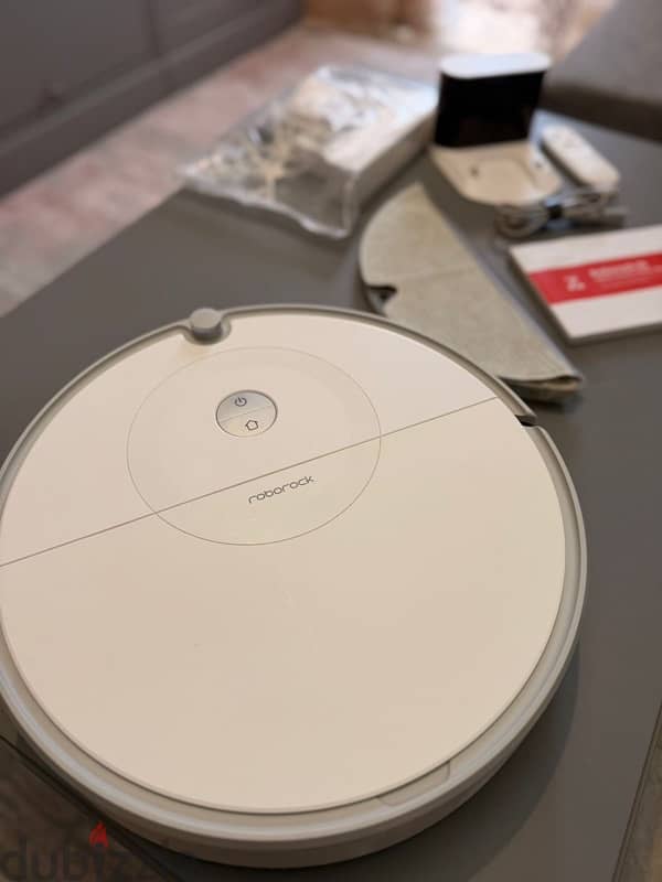 Roborock E5 Robot Vacuum 1
