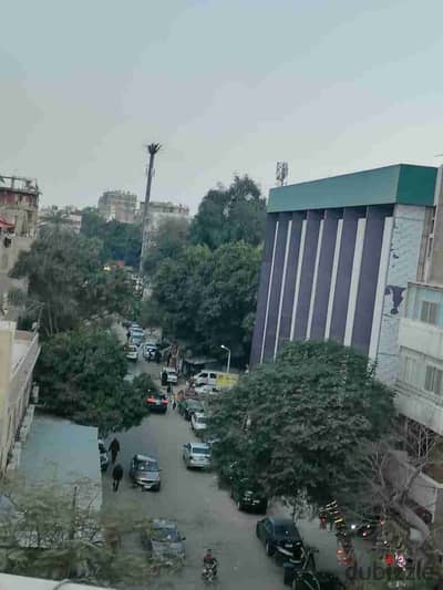Furnished apartment in Maadi for daily rental, families only, fourth floor, Salim Street 105, two bedrooms, reception, bathroom, kitchen, 2 balconies