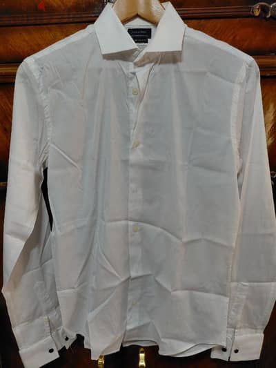 قميص زارا كلاسيك مقاس Zara classic shirt M